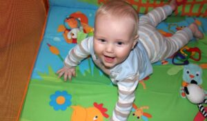 10 Fun Developmental Toys for 6 Month Old Babies